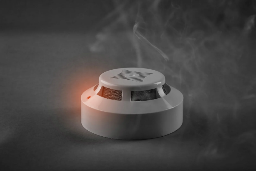 Johnson Controls Smoke Detector