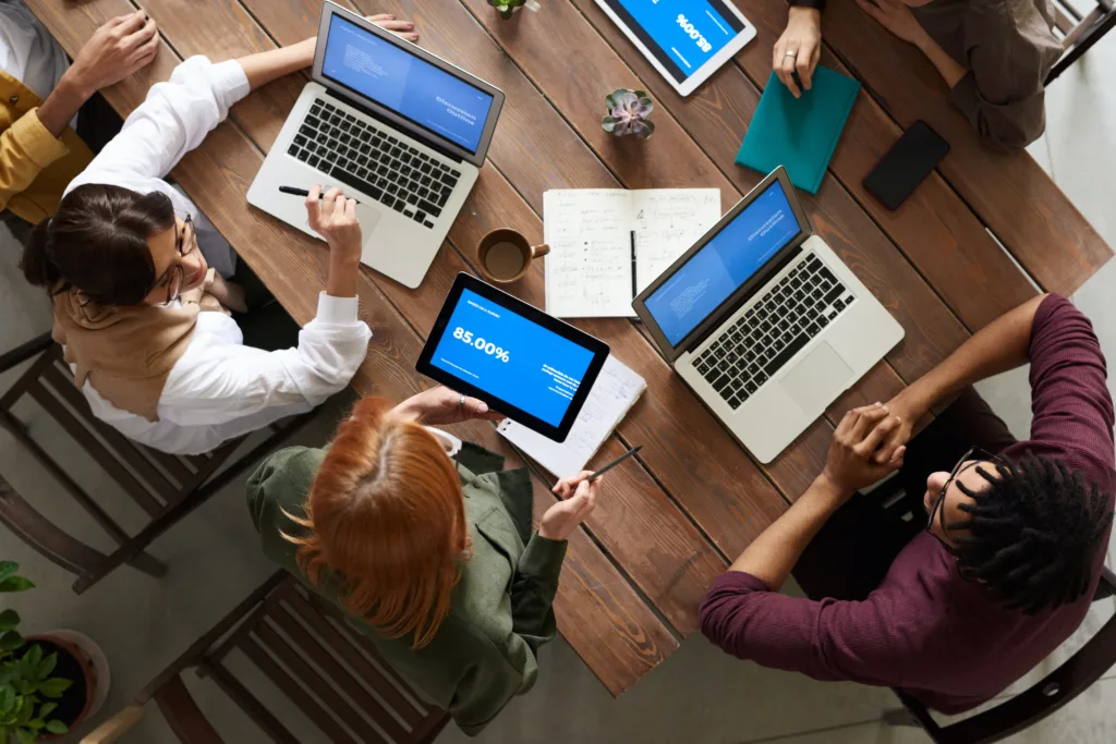 Benefits of Working with a Full-Service Singapore Web Design Agency